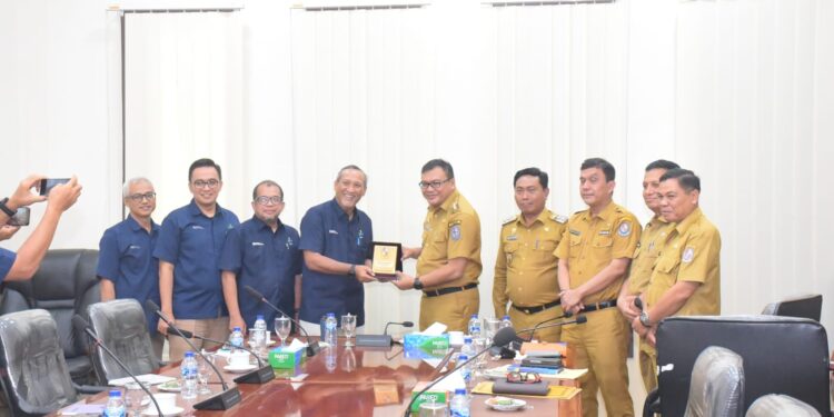 Rekomendasi Sekolah Rakyat Cepat Keluar, Bupati Apresiasi PTPN 1