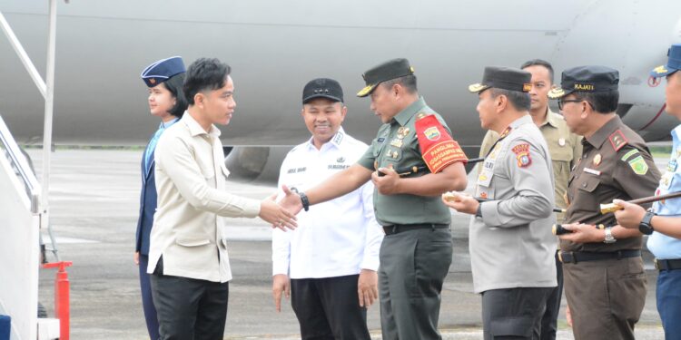 Pangdam I/BB Dampingi Kunjungan Kerja Wapres ke Provinsi Riau