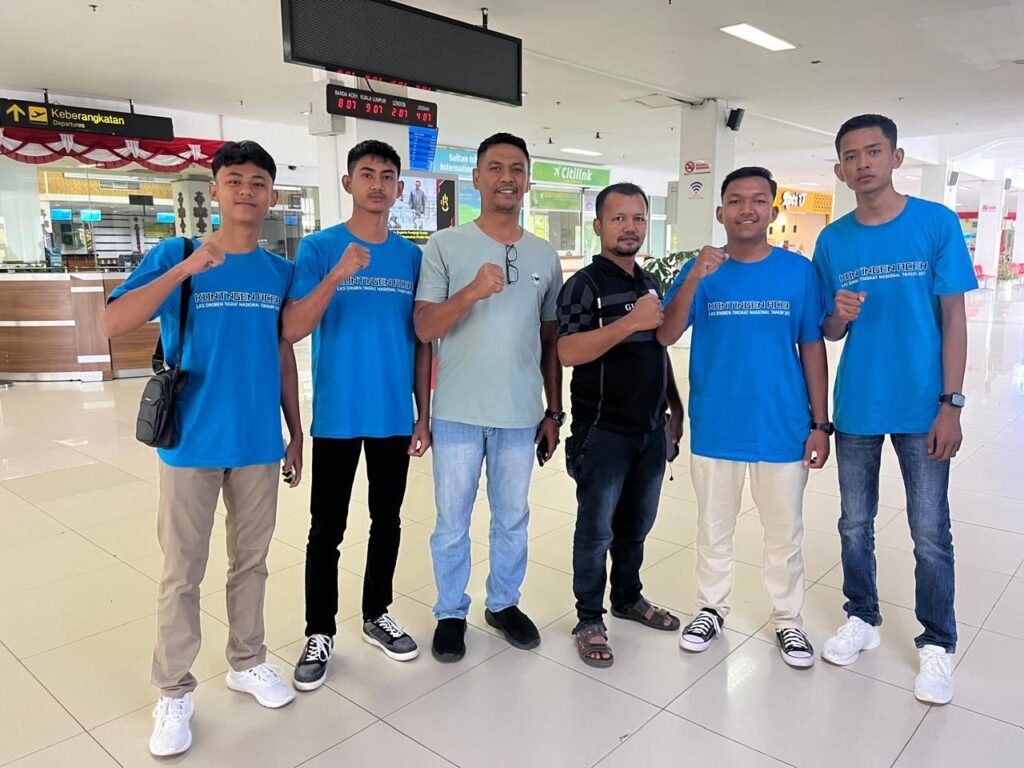 Tiga Siswa SMKN 2 Meulaboh Ikut LKS Tingkat Nasional