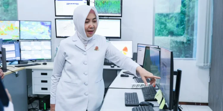 Cuaca Masih Dinamis dan Ekstrem, Transportasi Darat, Laut, dan Udara Diminta Waspada dan Patuhi Informasi Cuaca