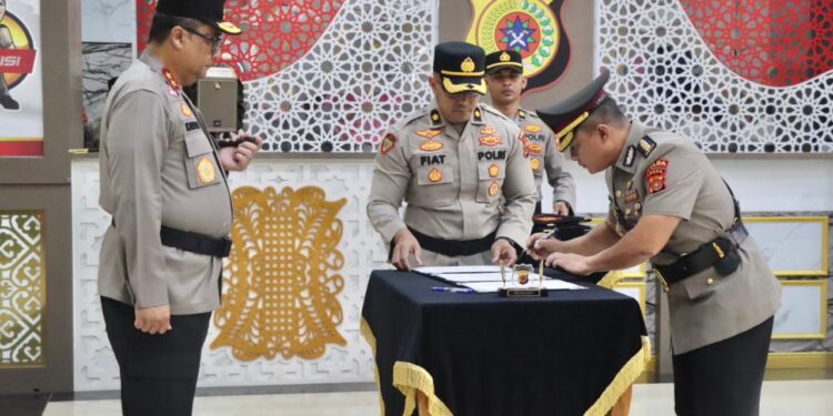 Kapolda Aceh Pimpin Sertijab Empat Pejabat Utama dan Dua Kapolres