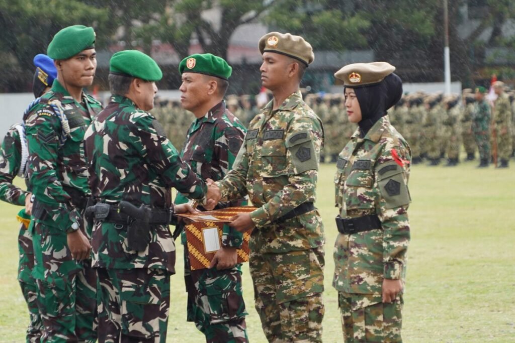 Pangdam IM Resmi Tutup Pendidikan Dasar Militer dan Pelatihan Manajerial SPPI Batch-3