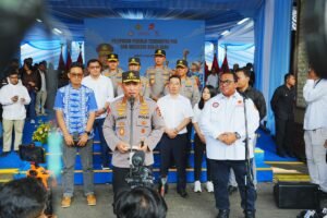 Kapolri Listyo Sigit: Ribuan Buruh Dapat Tempat Kerja Baru dan Jadi Pegawai Tetap