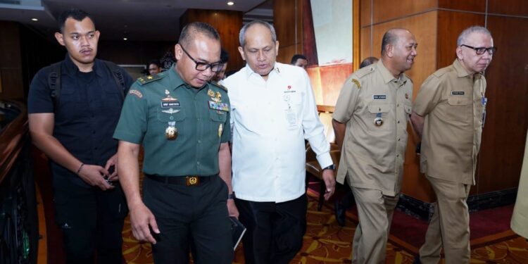 Kasdam I/BB Hadiri Sosialisasi Implementasi Permen ESDM No. 14 Tahun 2025 di Medan