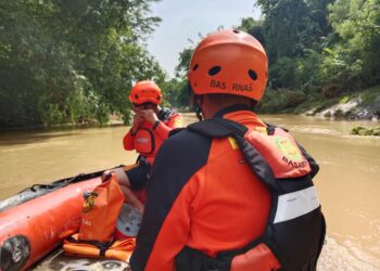 Pencarian Dua Warga Hanyut di Sungai Belumai Desa Limau Manis Berlanjut