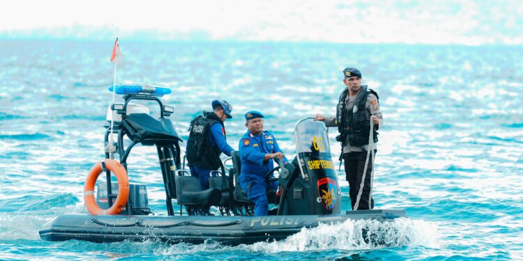 Polda Sumut Sukses Amankan Pengumuman Juara Endurance Aquabike Toba 2025