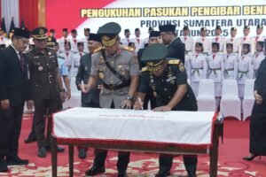 Irdam l/BB Hadiri Pengukuhan Paskibraka Provinsi Sumut