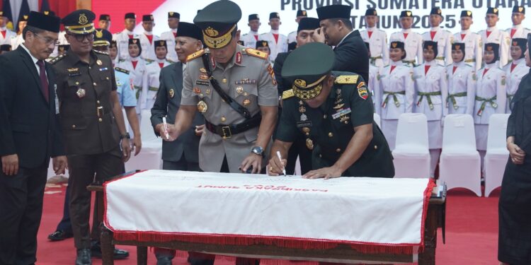 Irdam l/BB Hadiri Pengukuhan Paskibraka Provinsi Sumut