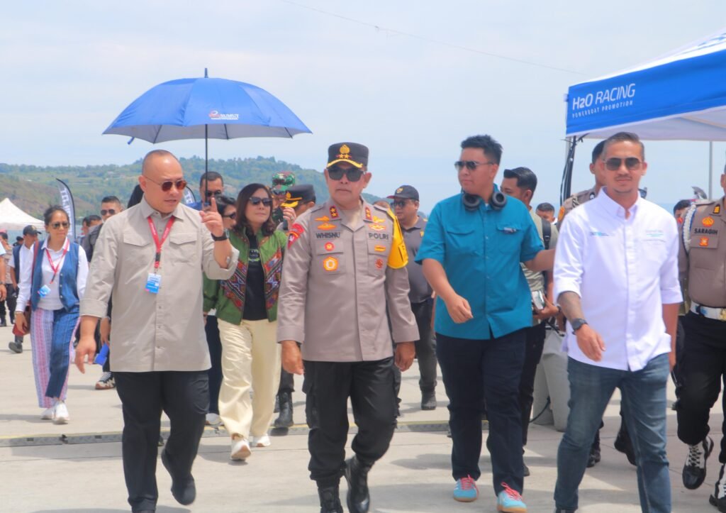 Kapolda Sumut Tinjau Pengamanan dan Kesiapan Event Aquabike F1H2O di Danau Toba