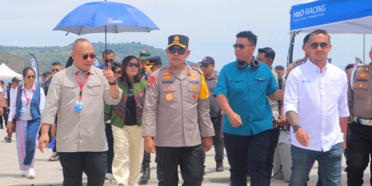 Kapolda Sumut Tinjau Pengamanan dan Kesiapan Event Aquabike F1H2O di Danau Toba