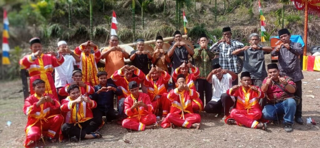 Semarak HUT RI Ke 80, Desa Banjar Malayu Lestarikan Seni Daerah Tor-Tor