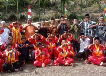 Semarak HUT RI Ke 80, Desa Banjar Malayu Lestarikan Seni Daerah Tor-Tor