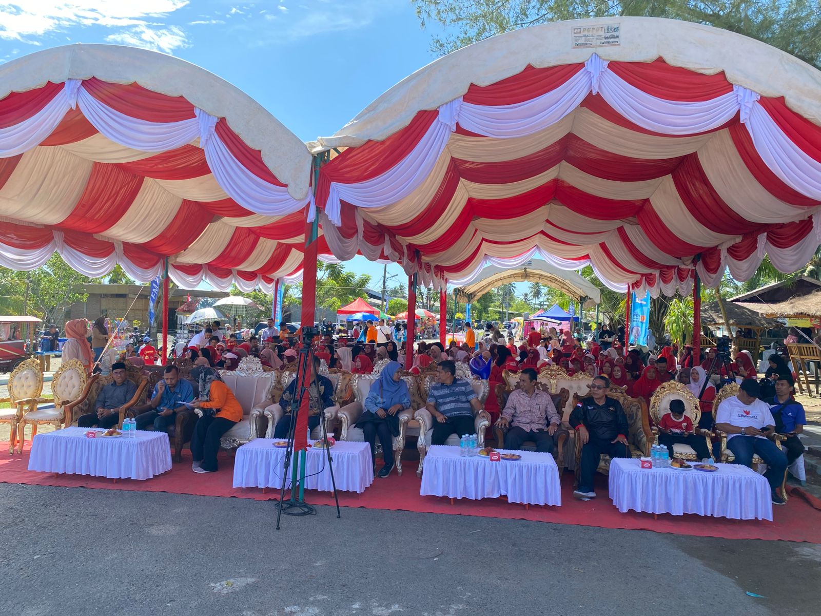 IMG-20250823-WA0038 Dialog Kebangsaan RRI Meulaboh Dorong Produk Lokal Kuasai Pasar Digital