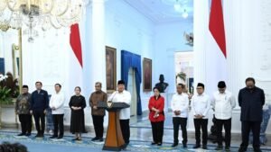 Prabowo Minta Masyarakat Tenang dan Percaya Pemerintahannya   