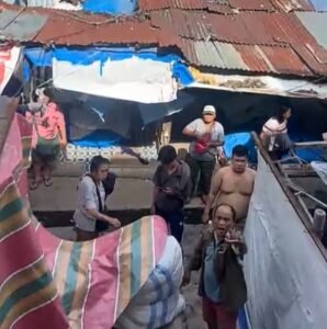 Warga Medan Timur Resah, Lahan Depan Rumah Diduga Dijadikan Lapak Dagangan
