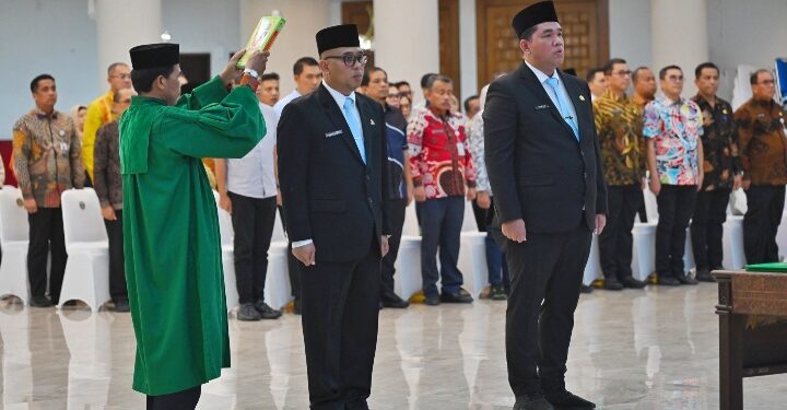 Bobby Nasution Lantik Kadis PUPR Sumut, Ingatkan Jangan Korupsi