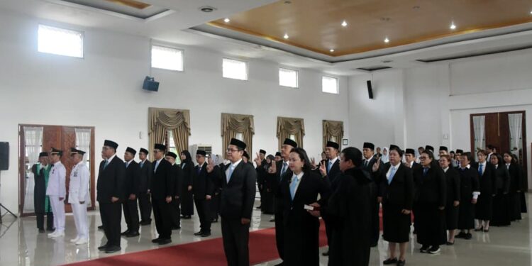 Bupati Deli Serdang Lantik Sejumlah Pejabat, Tegaskan Program Harus Selaras dengan Asta Cita dan RPJMD