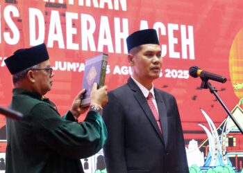 Gubernur Muzakir Manaf Lantik M Nasir Sebagai Sekda Aceh