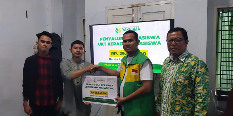 LAZ Yakesma Aceh Salurkan Bantuan Pendidikan UKT untuk Mahasiswa