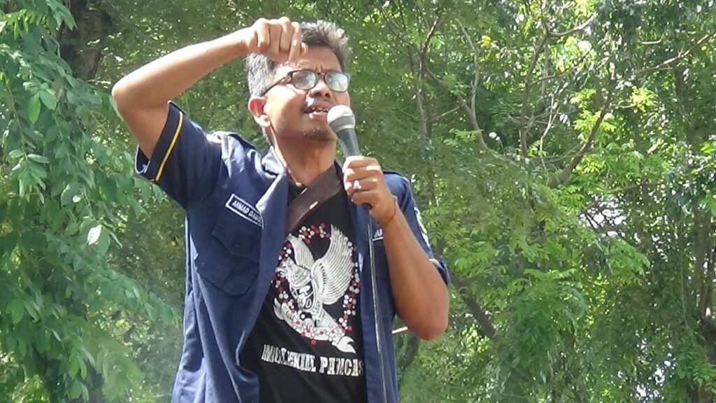 Demo Damai di DPRD Sumut, Massa Desak Kapolri dan Kapolda Mundur