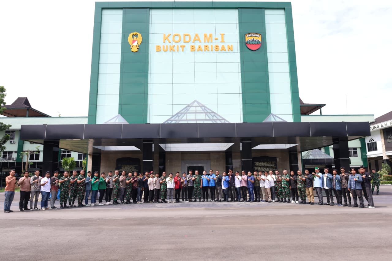 IMG-20250912-WA0017 Silaturahmi Ketua Organisasi Kepemudaan dan Mahasiswa, Pangdam I/BB Ajak Jaga Sumut Kondusif