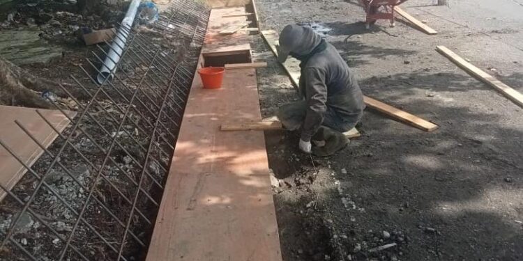 Cegah Banjir Genangan, PUPR Aceh Barat Bangun Drainase