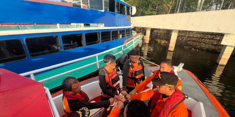 Dua Warga yang Tenggelam di Danau Toba Belum Ditemukan