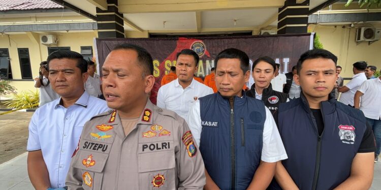 Polisi Sergai Bongkar Kasus Sadis: Penganiayaan, Senpi Ilegal, dan Sabu