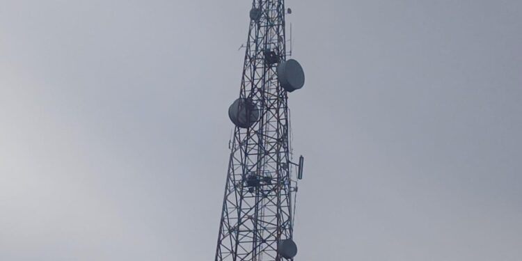 Lampu Menara Telekomunikasi Telkomsel di Aceh Barat Diduga Mati, Warga Khawatirkan Keselamatan Penerbangan