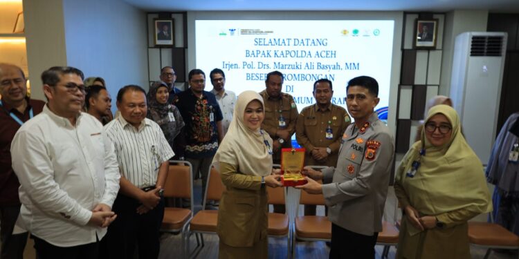 Kapolda Aceh Kunjungi RSUDZA, Nyatakan Polisi Mitra Dokter
