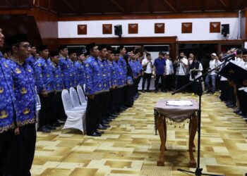 Sekda Nasir Lantik 290 Pejabat Eselon III dan IV di Lingkungan Pemerintah Aceh, Ini Pesan yang Disampaikan