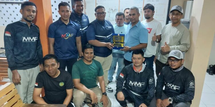 Dramatis! Basarnas Aceh Selamatkan Dua Pemancing MMF Terombang-ambing di Lautan Akibat Kapal Rusak