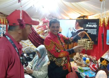 Stand Dinas Pendidikan Warnai Pameran Karya Siswa dan Program Fungsional di HUT Kota Meulaboh ke-437