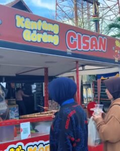 UMKM Meningkat, PKAB Jadi Magnet Ekonomi Warga di HUT Kota Meulaboh