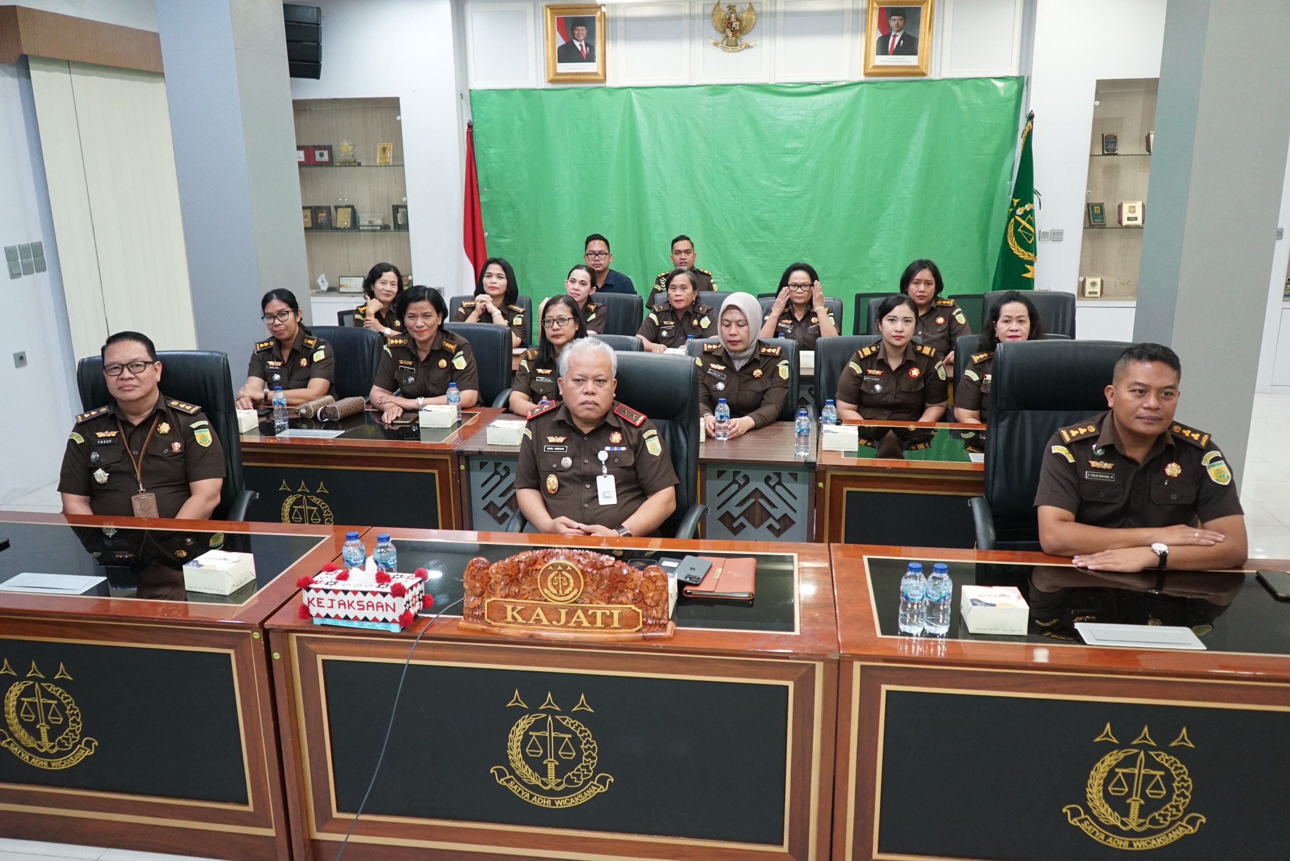 IMG-20251015-WA00461 Kejaksaan Tinggi Sumatera Utara Berhasil Pulihkan Hubungan Ibu Dan Anak di Tapanuli Selatan