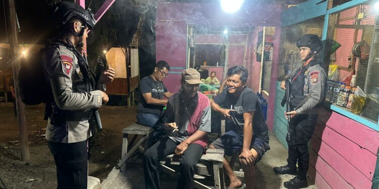 Brimob Polda Sumut Patroli Perkuat Hubungan Dengan Masyarakat