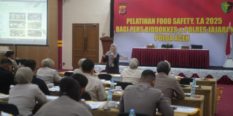 Biddokkes Polda Aceh Gelar Pelatihan BTCLS dan Peningkatan Kemampuan Food Safety