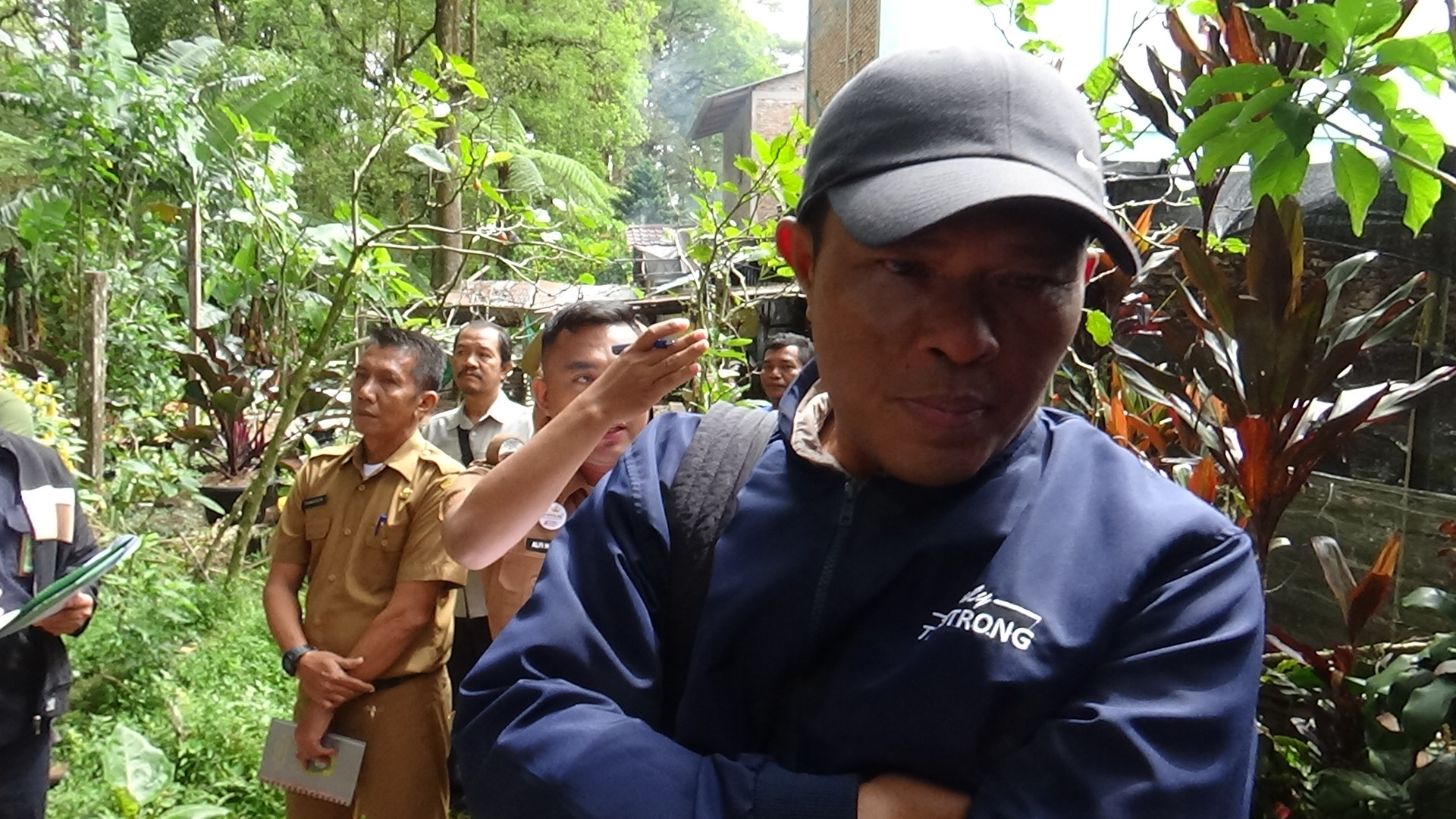 DSC06683 Gubernur Sumut Digugat, Hakim Turun Langsung Pimpin Sidang Lapangan di Karo