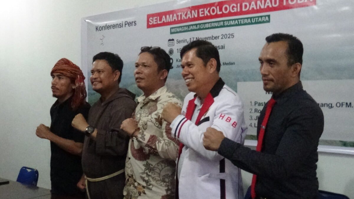 Gubernur Sumut Diminta Segera Keluarkan Rekomendasi Penutupan TPL Setelah Aksi Demo