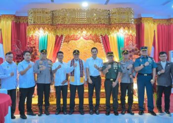 Sekda Aceh Jemput Kedatangan Menko Polhukam di Bandara SIM