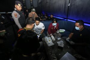 Polda Sumut Dan Tni Terus Gencarkan Razia THM, Tiga Pengunjung Golden Tiger Positif Narkoba