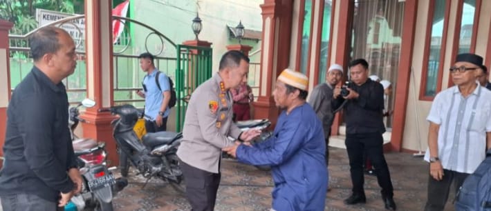 Kapolrestabes Medan Melayat Ibunda Wartawan Metro TV, Wujud Empati dan Kedekatan dengan Insan Pers
