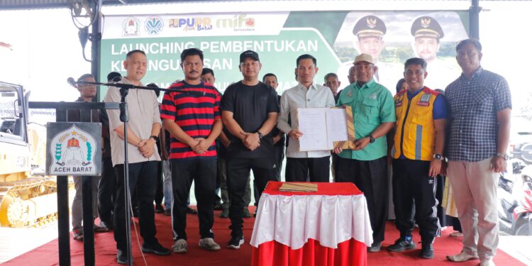 Bupati Louncing Bank Sampah Menuju Adipura Dan Pembentukan Pengurusan