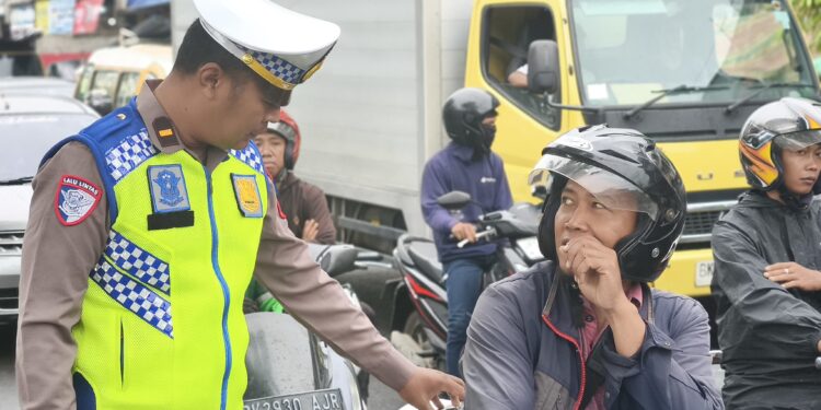 Pendekatan Persuasif Warnai Operasi Zebra Toba 2025 di Hari ke-8 Pelaksanaan