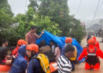 Korban Banjir Longsor di Sibolga Hari ke Dua Dievakuasi Tim SAR