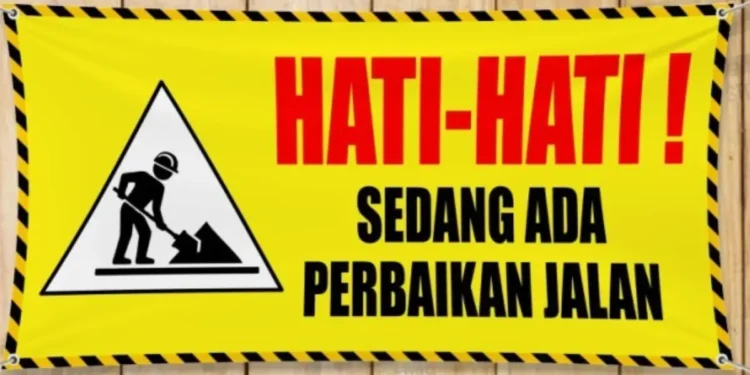 Perbaikan Jalan di Kecamatan Teupah Barat Minim Rambu, Pengendara Keluhkan Risiko Keselamatan