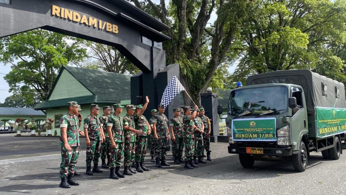 Rindam I/BB Kirim Bantuan Kemanusiaan Untuk Korban Bencana di Wilayah Sumut