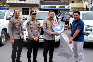 Pemkab Deli Serdang Berikan 3 Unit Kendaraan Operasional kepada Polrestabes Medan