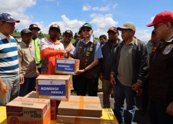 Wali Nanggroe Kunjungi dan Salurkan Bantuan ke Wilayah Tengah