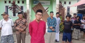 Warga Desa Lantik Segel Kantor Desa, Tuntut Transparansi Dana Desa 2023–2025